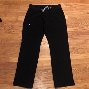 Figs Kade Cargo Scrub pants EUC m black
